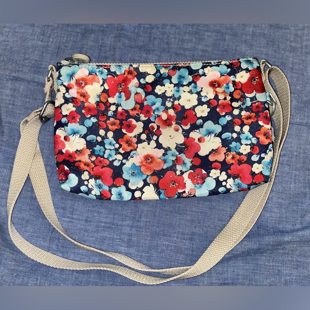 Kipling Floral Crossbody Bag – Small, Adjustable Strap & Bag Charm - Picture 2 of 9